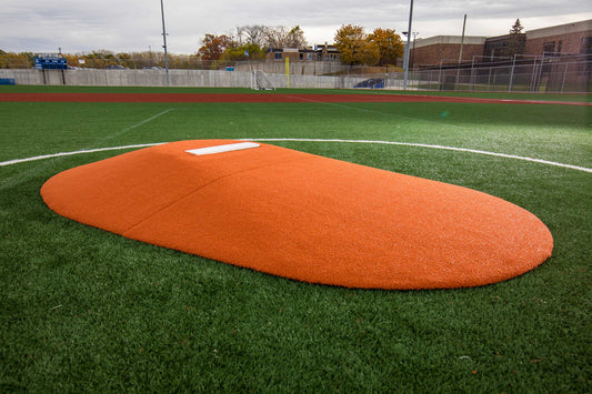 10" Two-Piece Game Mound (10"H x 11'3"L x 7'7"W)