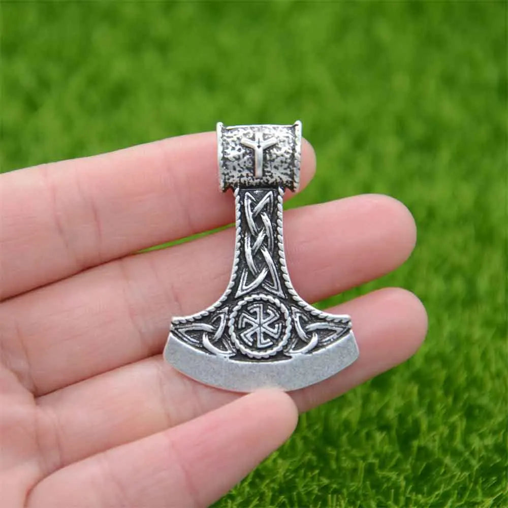Slavic Perun Axe Kolovrat Pendant Runic Rune ALGIZ Talisman Pagan Scan