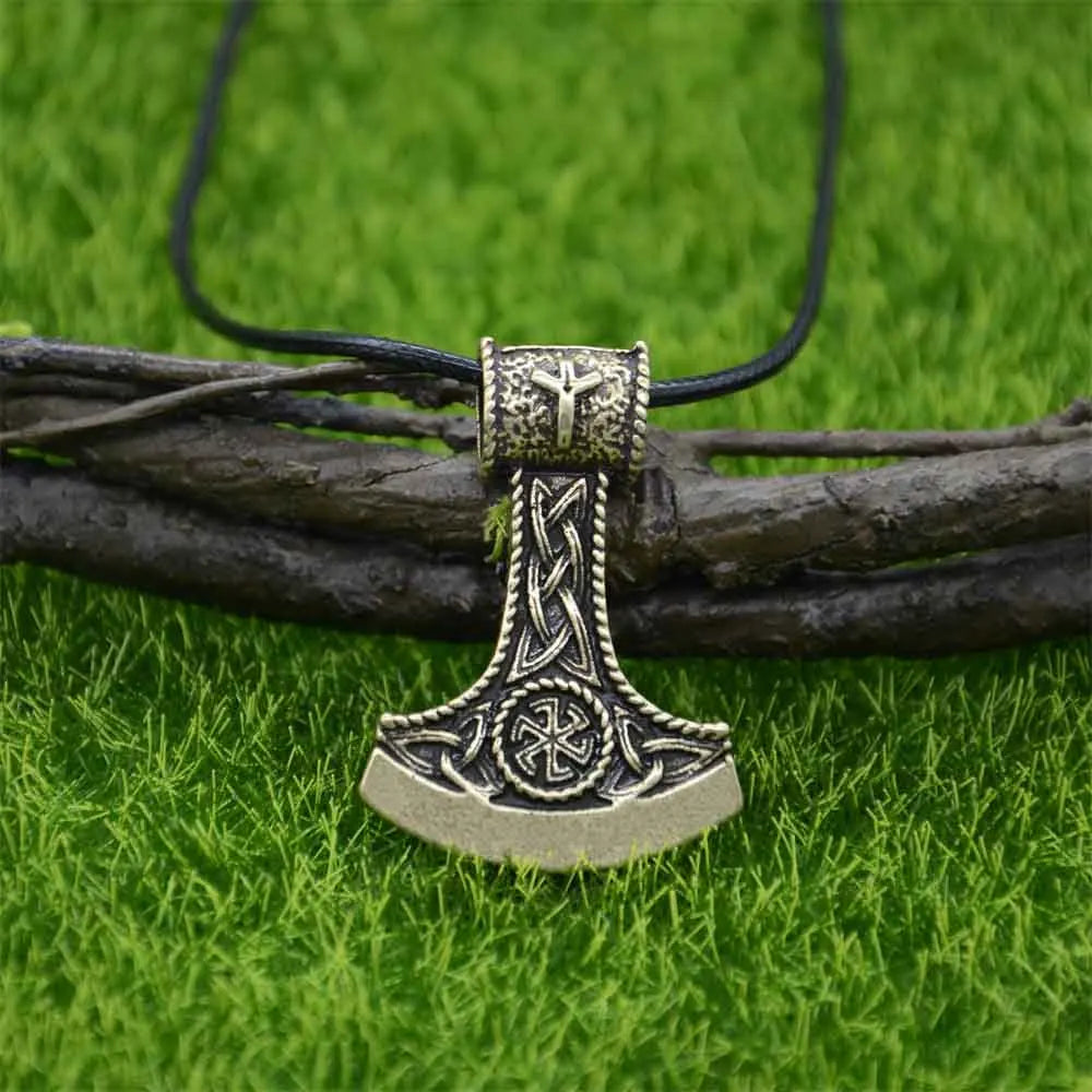 Slavic Perun Axe Kolovrat Pendant Runic Rune ALGIZ Talisman Pagan Scan