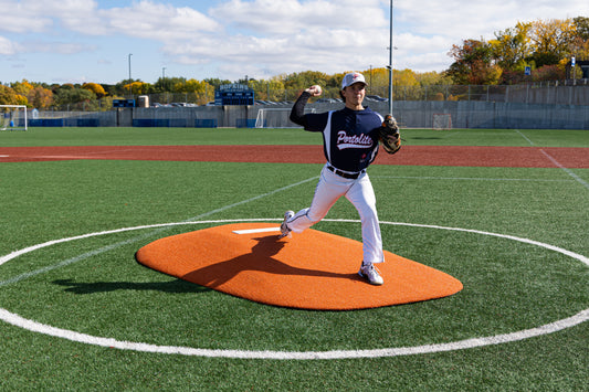 8" One-Piece Game Mound (8”H x 10’5”L x 7’W)