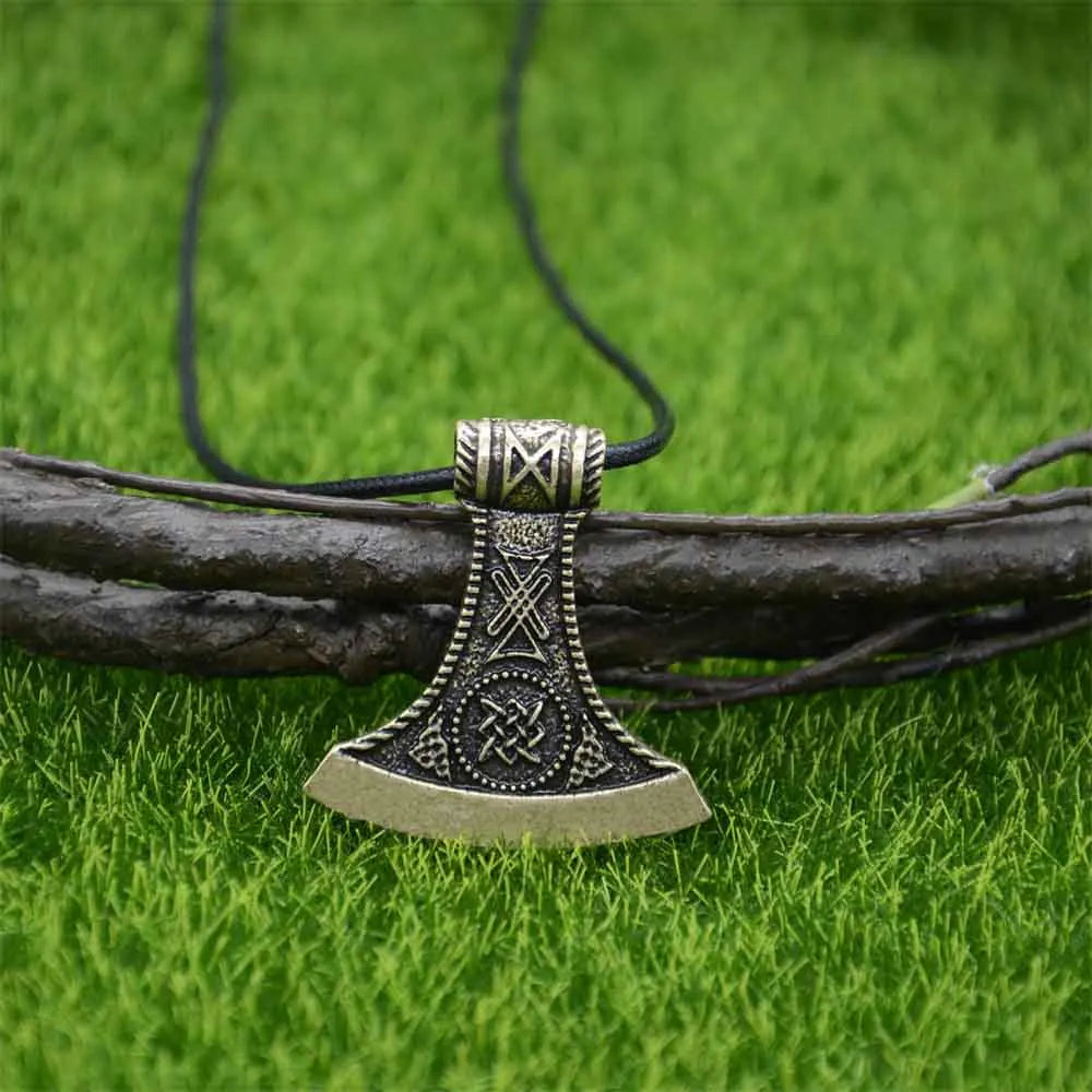 Slavic Perun Axe Kolovrat Pendant Runic Rune ALGIZ Talisman Pagan Scan