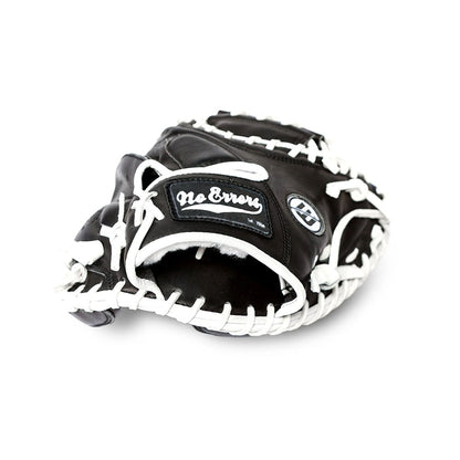 No Errors E2 1PC DWC Series - Catchers Mitt has over 100 years of experienced craftsmanship