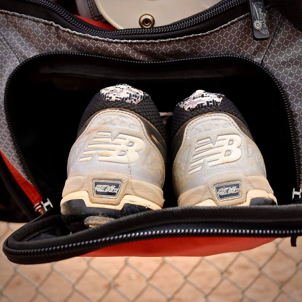 The Dinger II showcasing it's pocket for cleats.